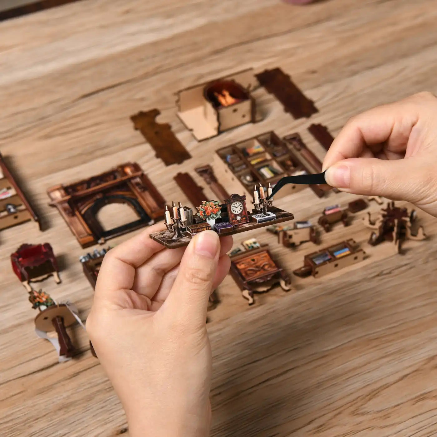 Twilight Library – DIY Book Nook Kit with LED Touch Lamp (3D wooden puzzle)