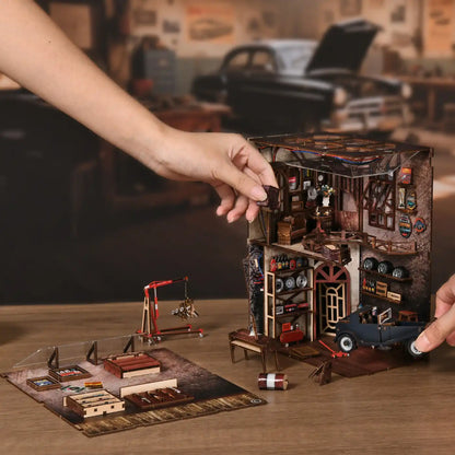 Craftsmanship Repair Shop – DIY Book Nook Kit with LED Touch Lamp (3D wooden puzzle)