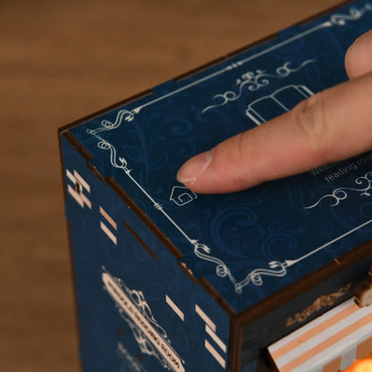 Blue Bookstore Reading Room – DIY Book Nook Kit with LED Touch Lamp (3D wooden puzzle)