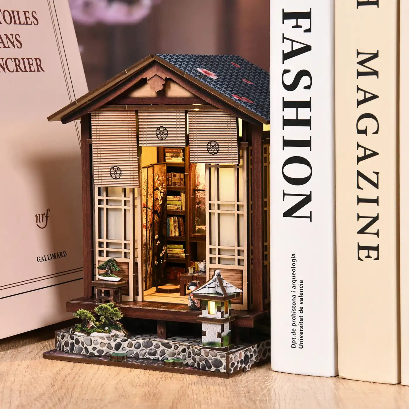 Japanese Garden House – DIY Book Nook Kit with LED Touch Lamp (3D wooden puzzle)