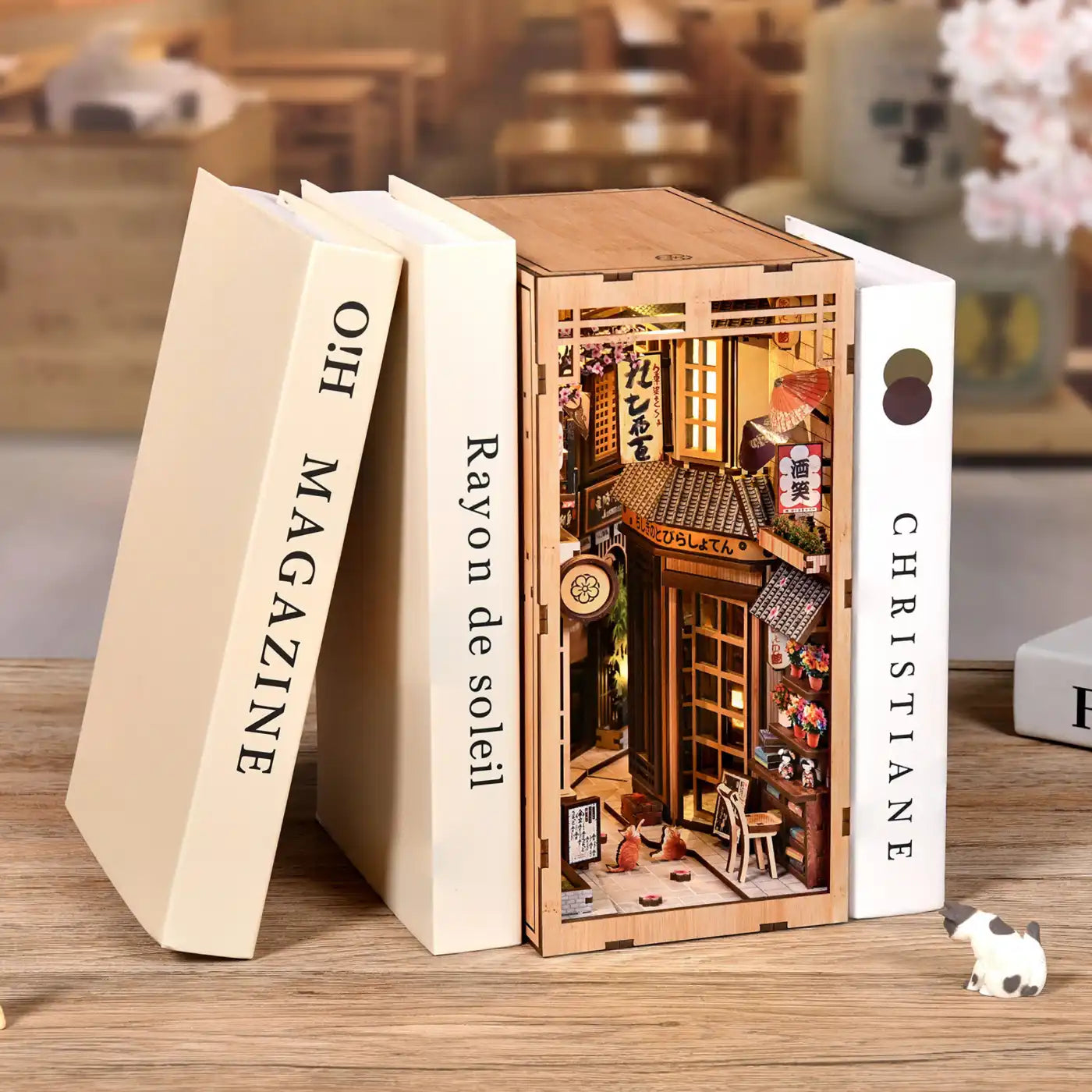 The Alley Waiting for the Cat – DIY Book Nook Kit with LED Touch Lamp (3D wooden puzzle)