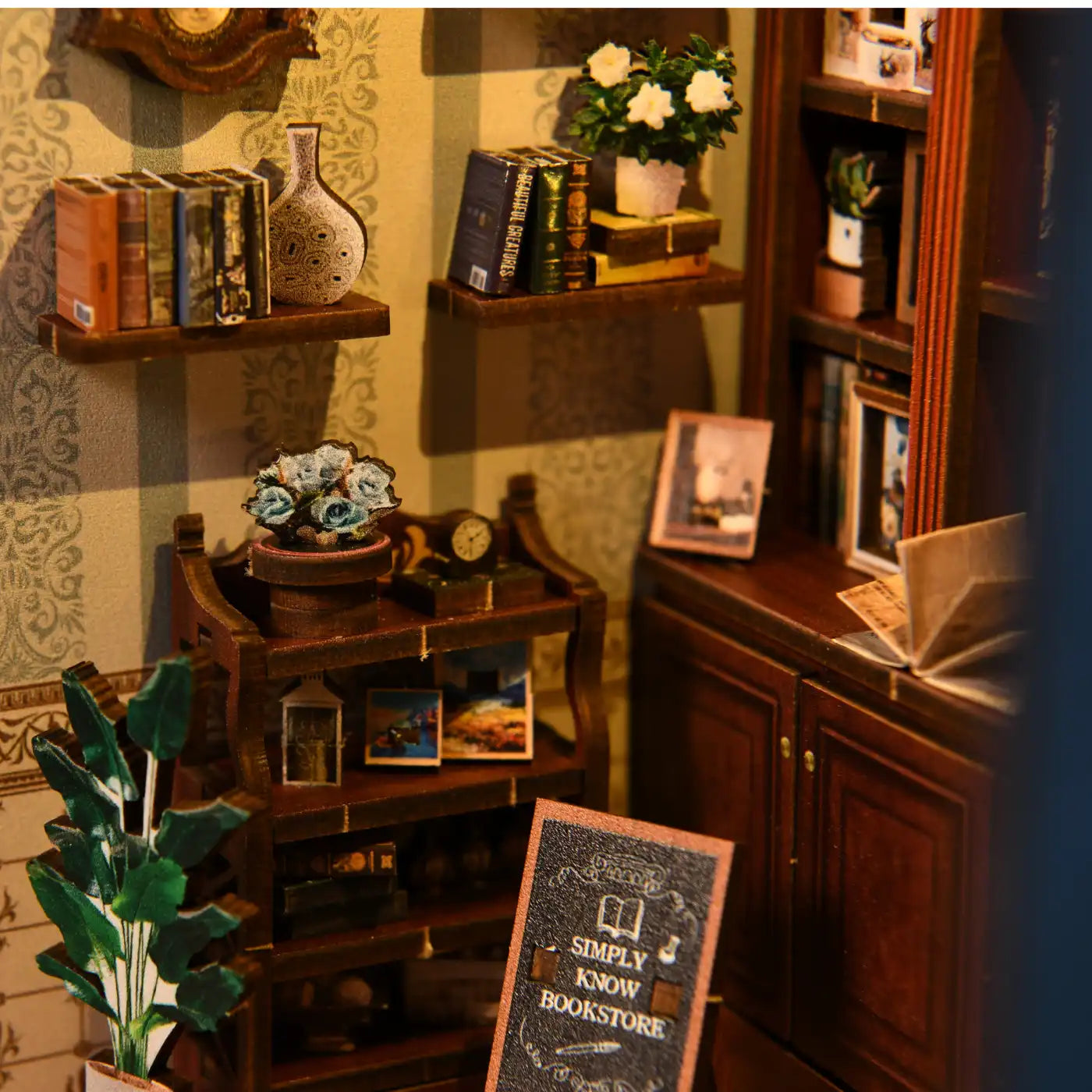 Blue Bookstore Reading Room – DIY Book Nook Kit with LED Touch Lamp (3D wooden puzzle)