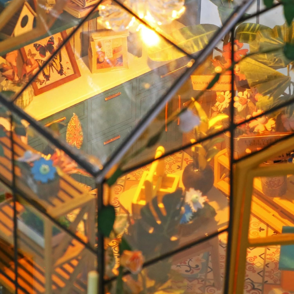 DIY Miniature Sunshine Flower House